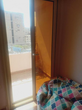 غرفة مفردة للبنات فقط
